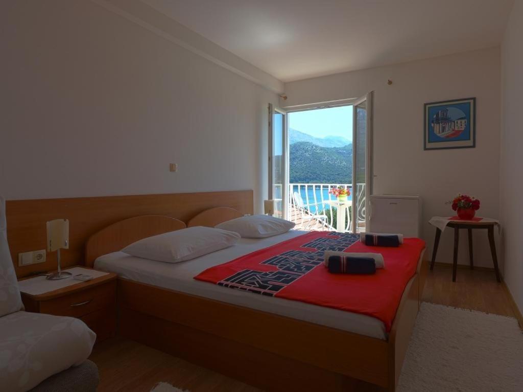 Apartments & Room Eva 斯拉诺 外观 照片