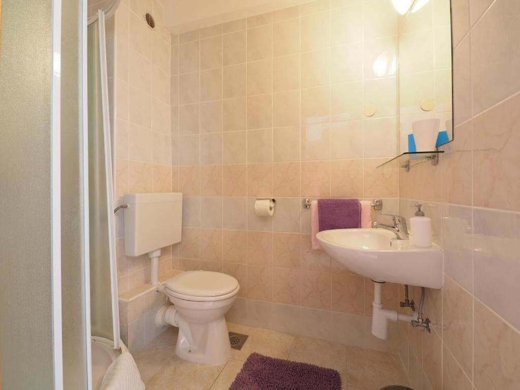 Apartments & Room Eva 斯拉诺 外观 照片